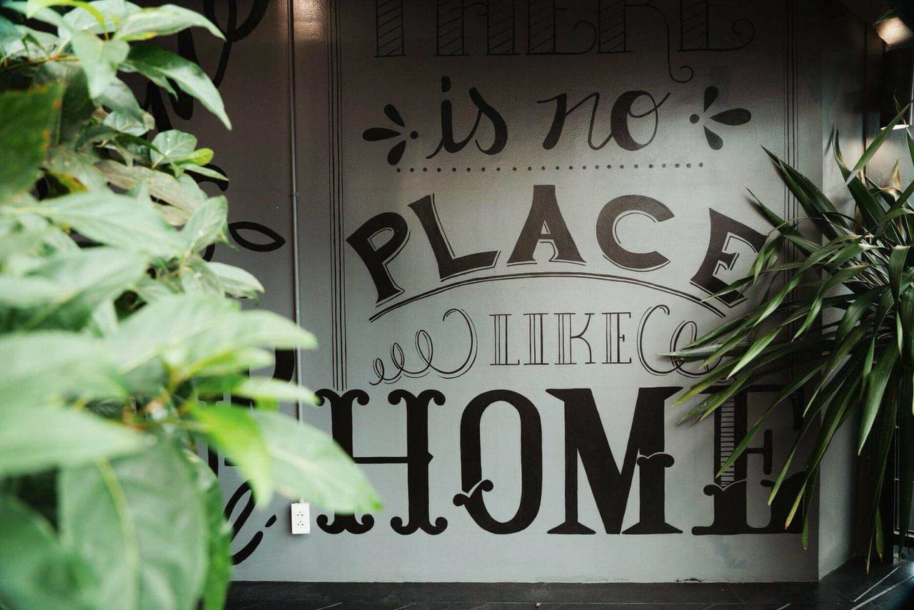 צ'יאנג מאי Hugnur Hostel And Coffee מראה חיצוני תמונה