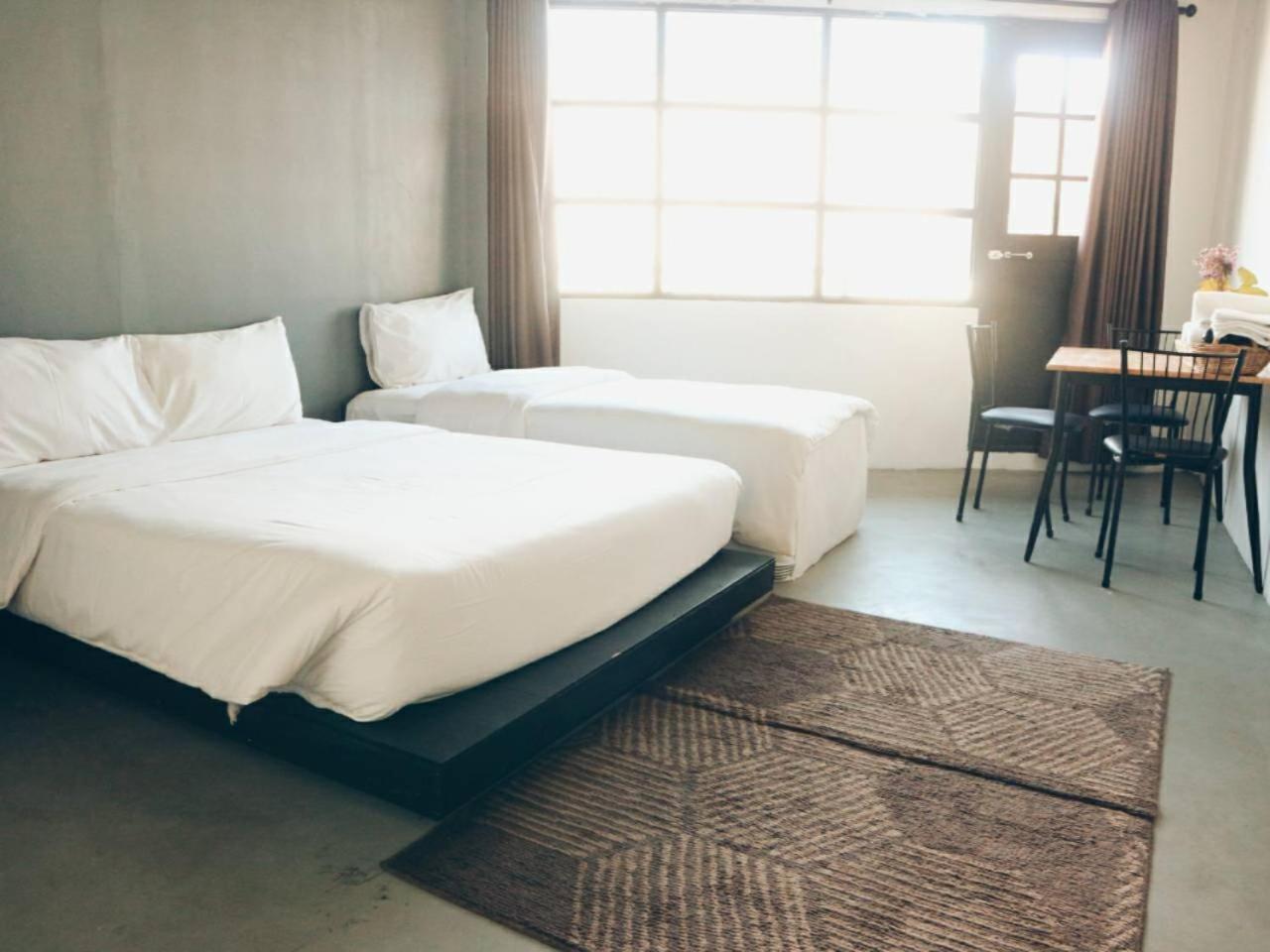 צ'יאנג מאי Hugnur Hostel And Coffee מראה חיצוני תמונה
